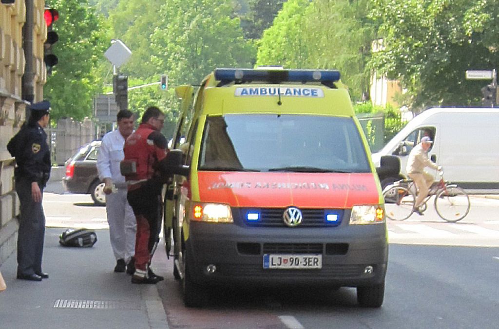 Huda nesreča pri Novi Gorici, umrla voznica